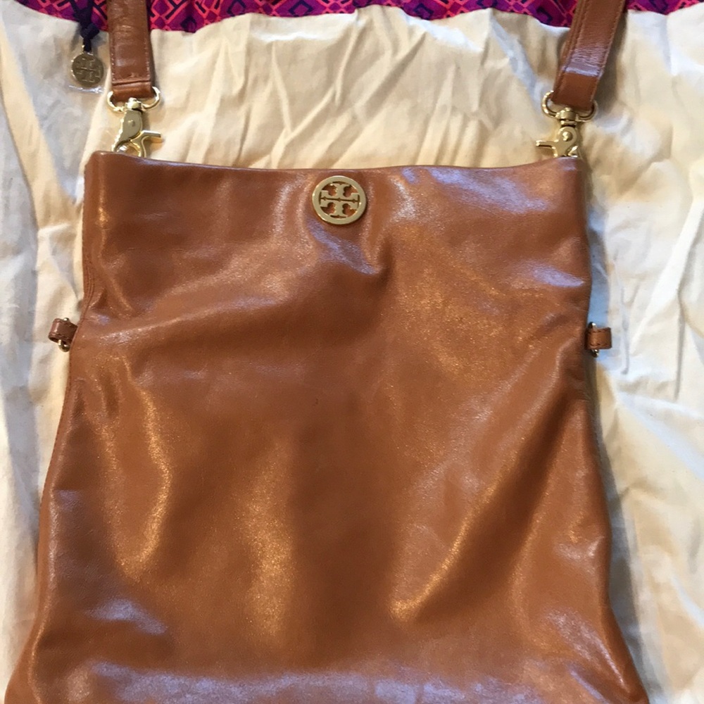 Tory burch crossbody/over shoulder bag